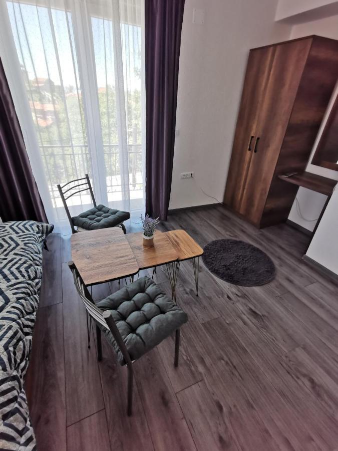 Gopo Guesthouse Elshani Luaran gambar