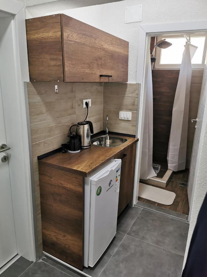 Gopo Guesthouse Elshani Luaran gambar