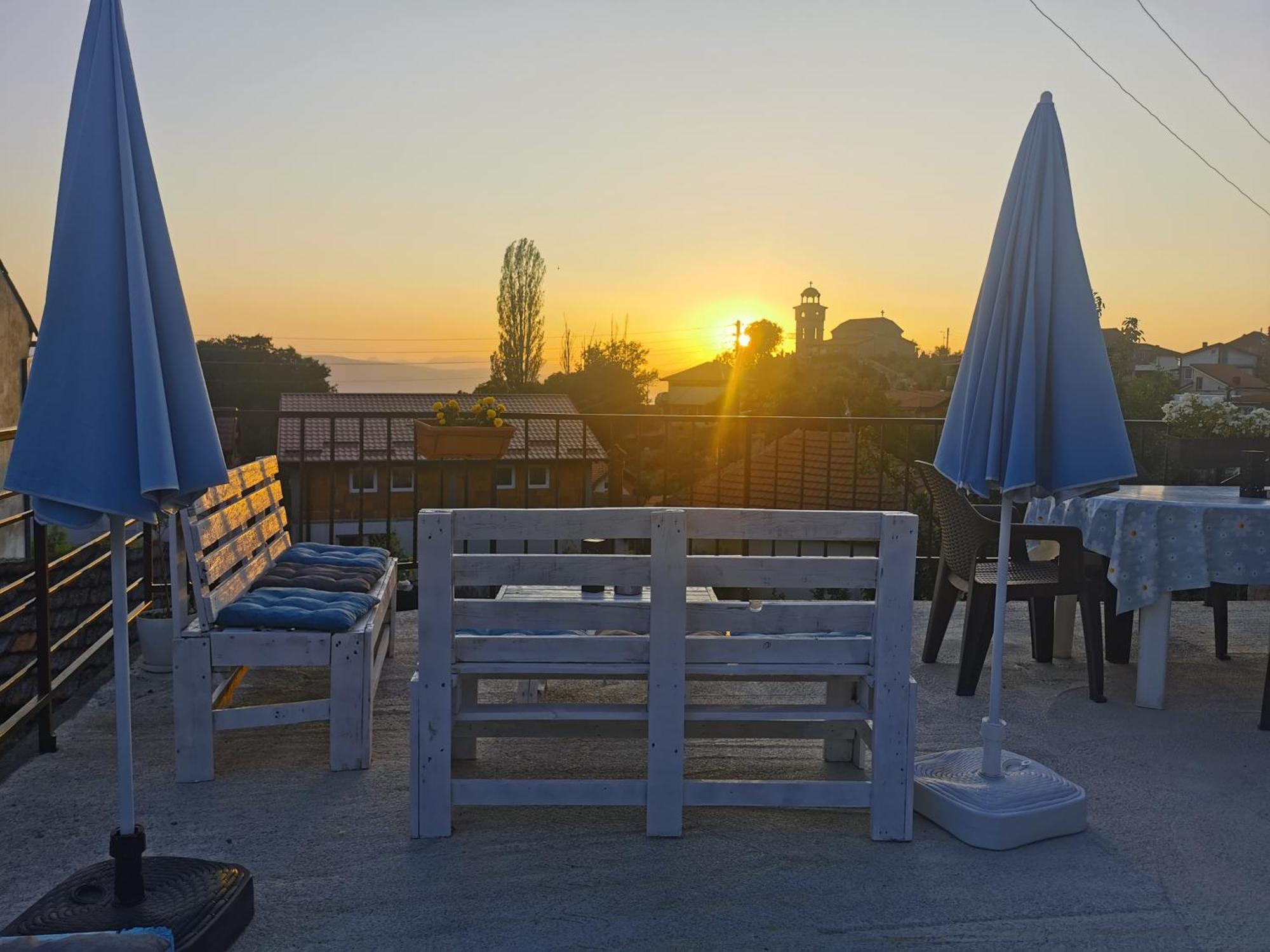 Gopo Guesthouse Elshani Luaran gambar